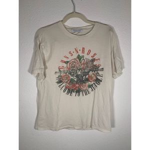 Daydreamer White Guns and Roses Graphic Tee